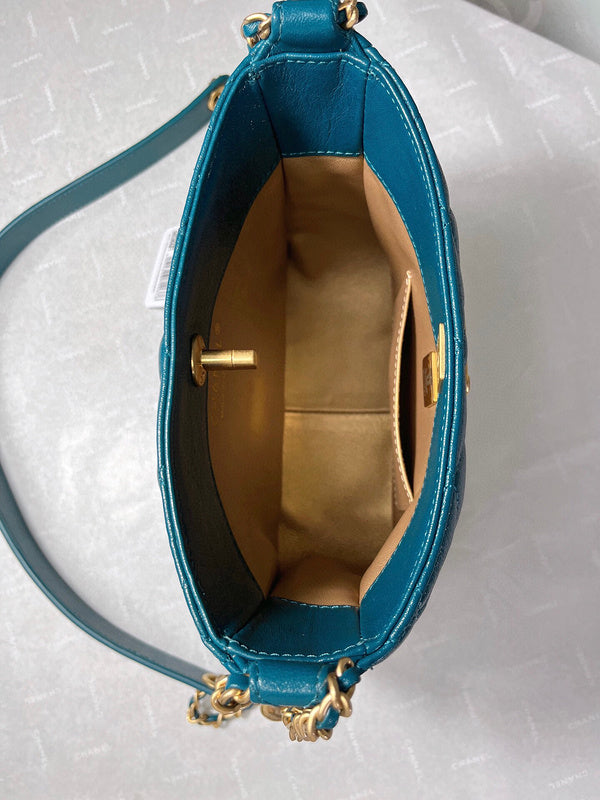 Luxe Touch Bags 

 -  Bags - 3382