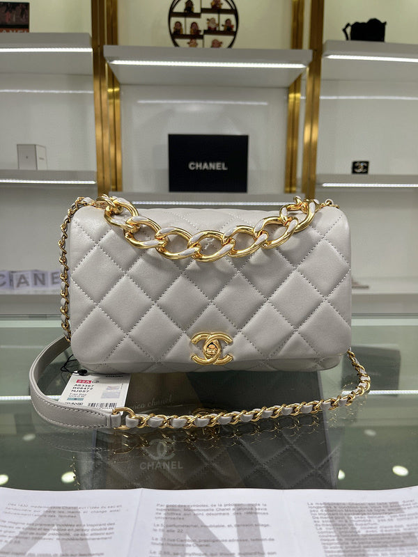 Luxe Touch Bags 

 -  Bags - 3039
