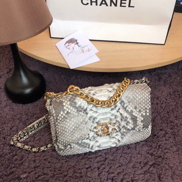 Luxe Touch Bags 

 -  Bags - 3073