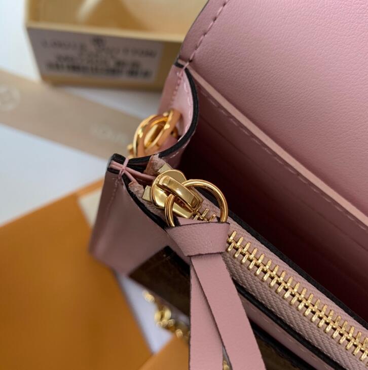 Luxe Touch Bags -   2513