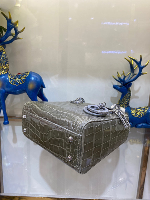 LTB - Luxe Touch Bags - 1833