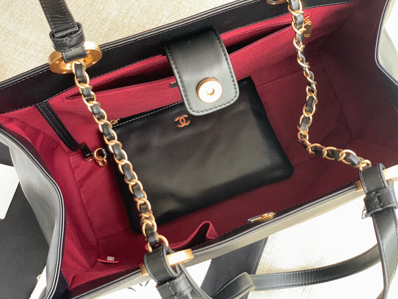 Luxe Touch Bags 

 -  Bags - 2962