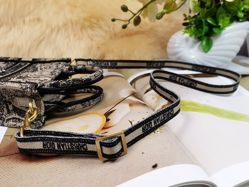 LTB - Luxe Touch Bags - 2068