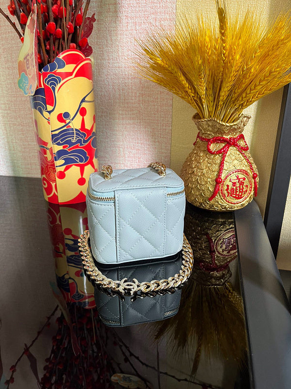 Luxe Touch Bags 

 -  Bags - 3156
