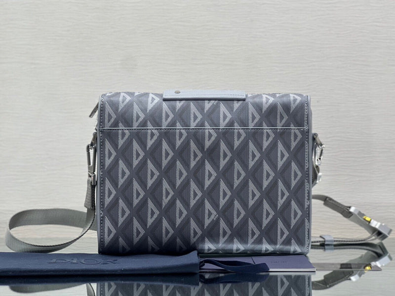 LTB - Luxe Touch Bags - 1572