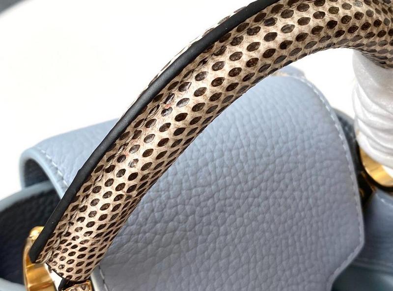 Luxe Touch Bags -   2607