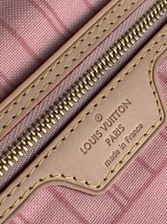 Luxe Touch Bags -   2968