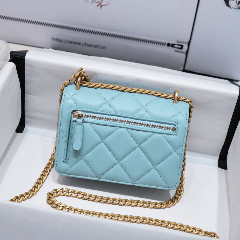 Luxe Touch Bags 

 -  Bags - 2936
