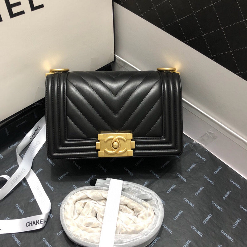 Luxe Touch Bags 

 -  Bags - 2607