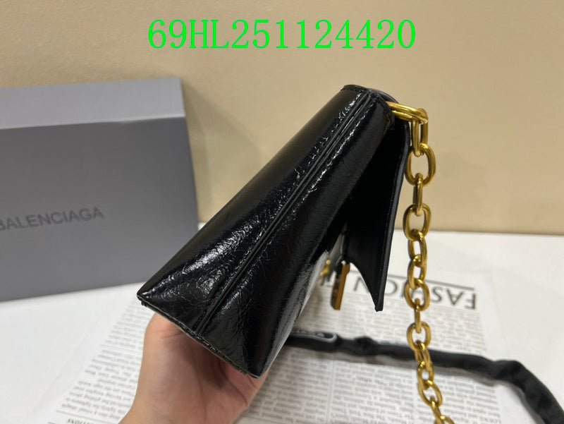 Luxe Touch Fashion - BGA Bags - 1992