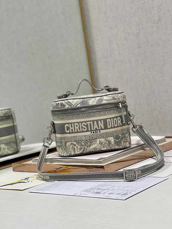 LTB - Luxe Touch Bags - 1929