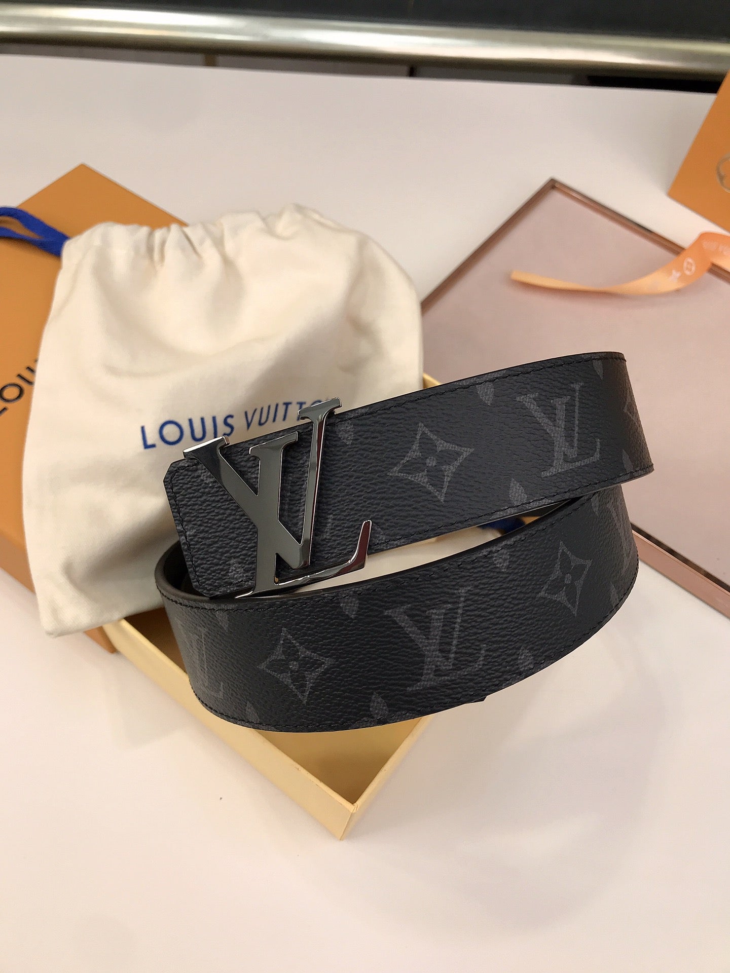 LTB  -Luxury  LUV  BELTS 003