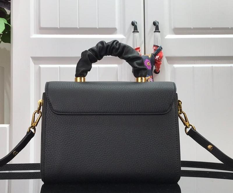 Luxe Touch Bags -   2368