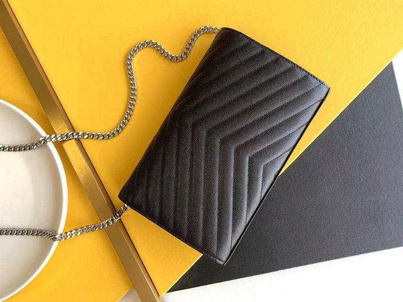 Luxe Touch - SLY Bags 215