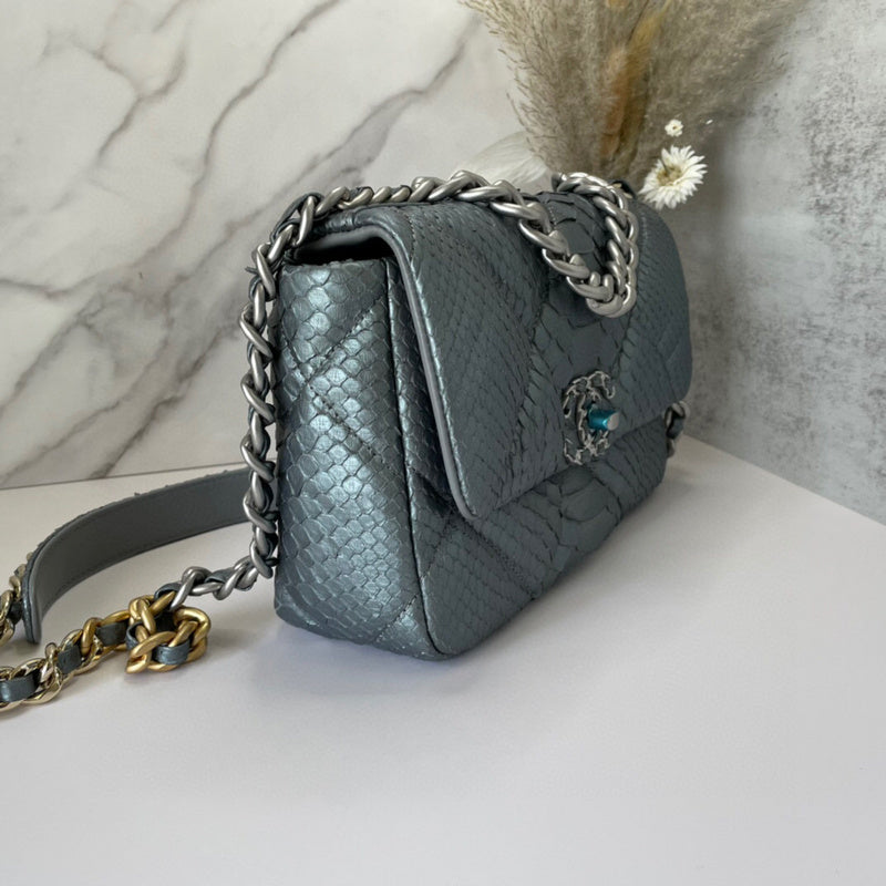 Luxe Touch Bags 

 -  Bags - 3064