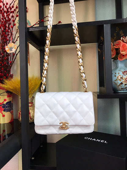 Luxe Touch Bags 

 -  Bags - 3273