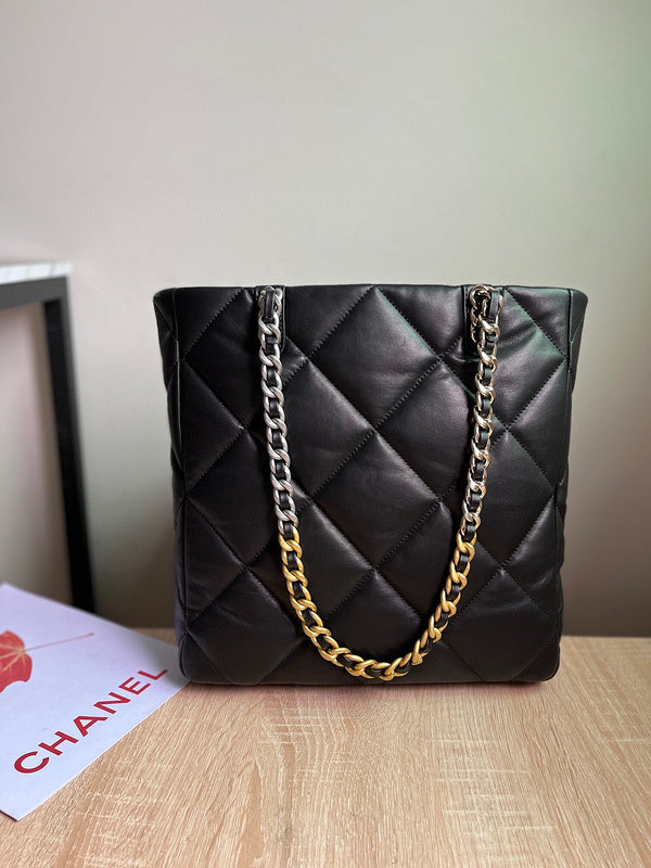 Luxe Touch Bags 

 -  Bags - 2700