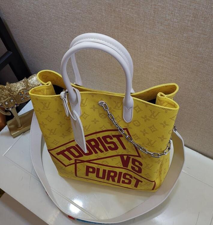Luxe Touch Bags -   2427