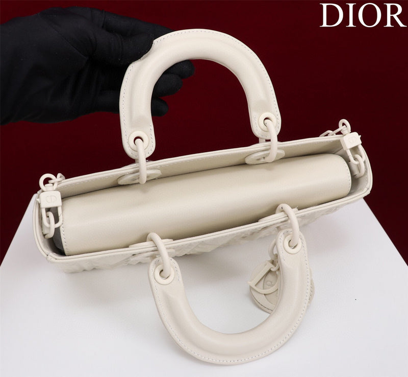 LTB - Luxe Touch Bags - 1223