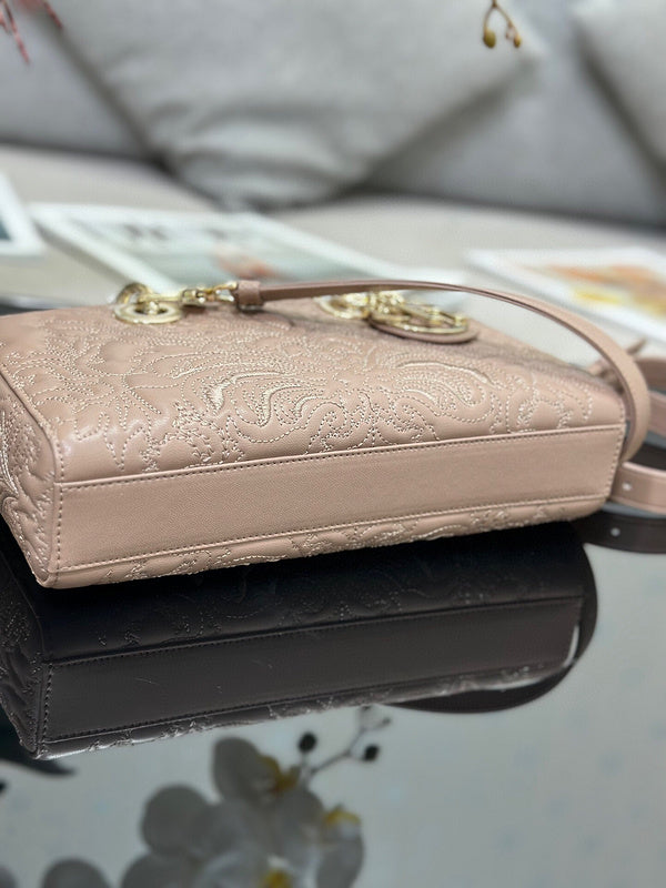 LTB - Luxe Touch Bags - 1222