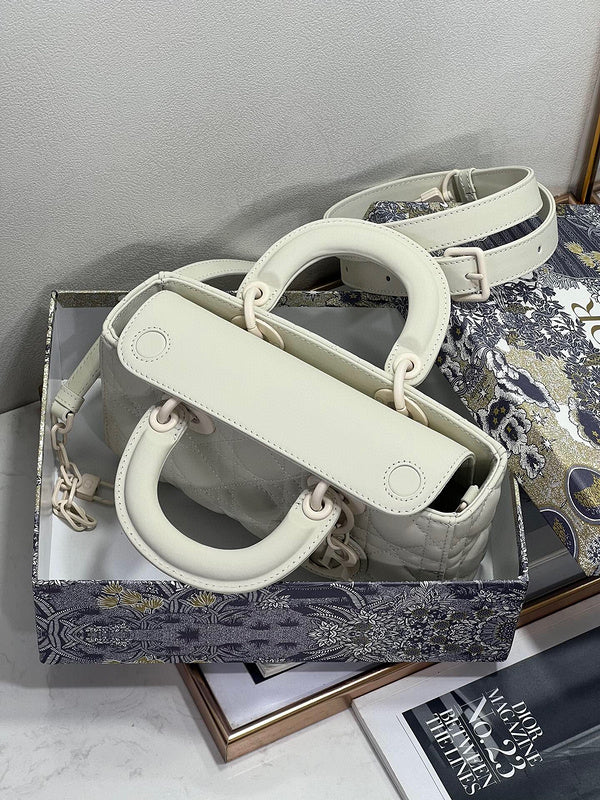 LTB - Luxe Touch Bags - 533
