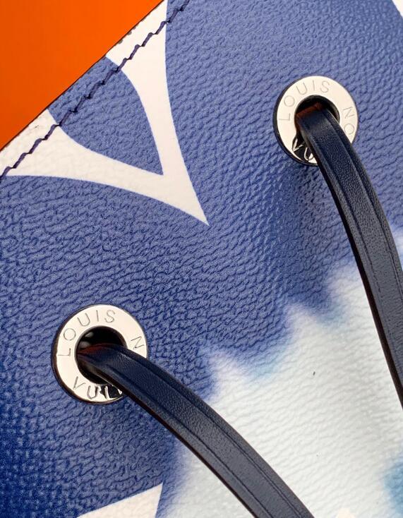 Luxe Touch Bags -   3133