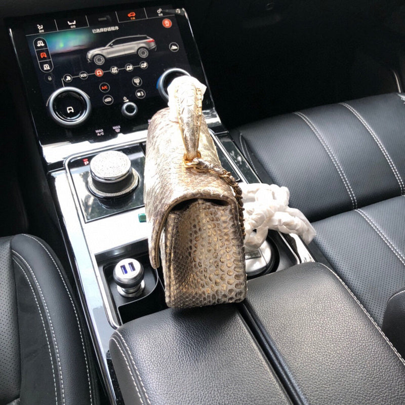 Luxe Touch Bags 

 -  Bags - 2959