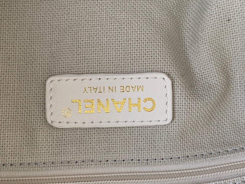 Luxe Touch Bags 

 -  Bags - 2840