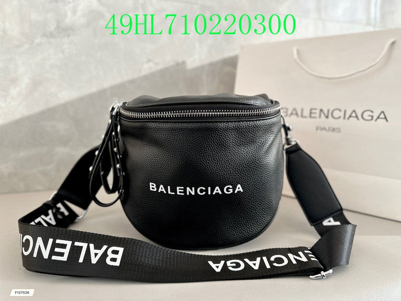Luxe Touch Fashion - BGA Bags - 1920