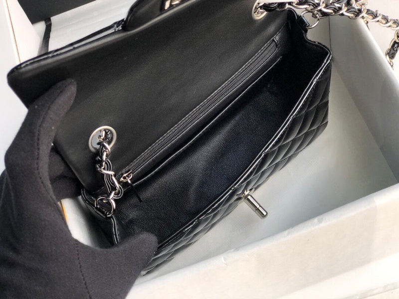 Luxe Touch Bags 

 -  Bags - 2638