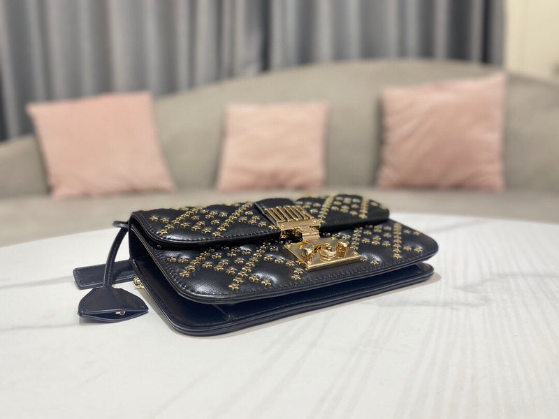 LTB - Luxe Touch Bags - 1869
