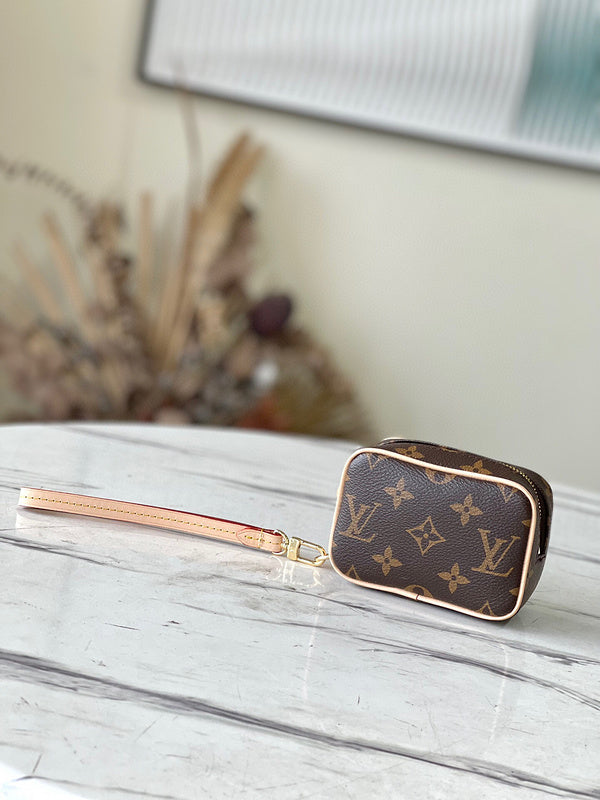 Fashion Luxe Touch bags - 4858