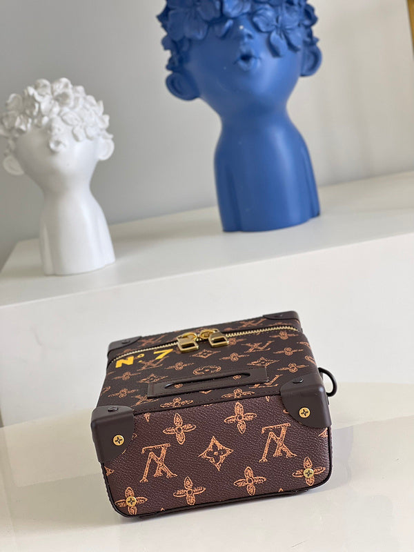 Fashion Luxe Touch bags - 2600