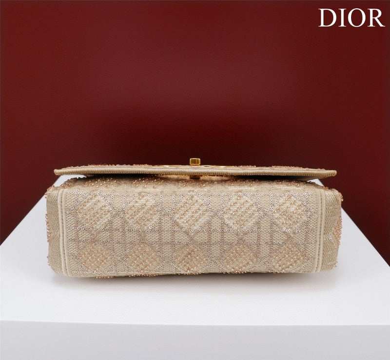 LTB - Luxe Touch Bags - 2016