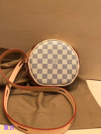 Elite Carryalls