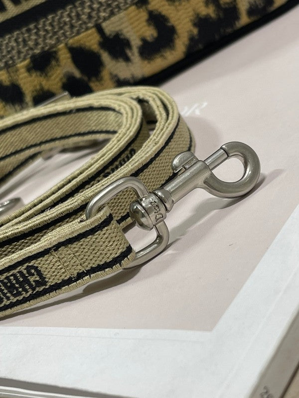 LTB - Luxe Touch Bags - 1949