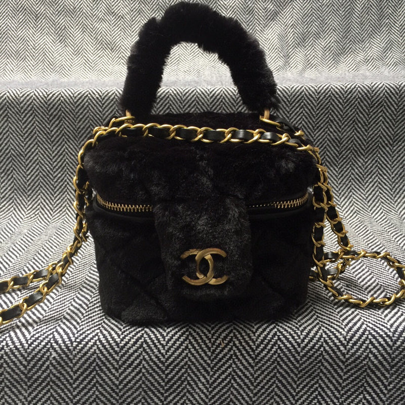 Luxe Touch Bags 

 -  Bags - 3406