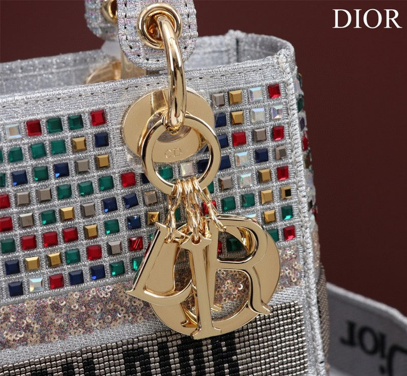 LTB - Luxe Touch Bags - 2010