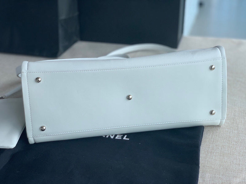 Luxe Touch Bags 

 -  Bags - 2973