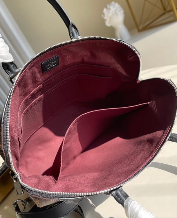 Luxe Touch Bags -   2567