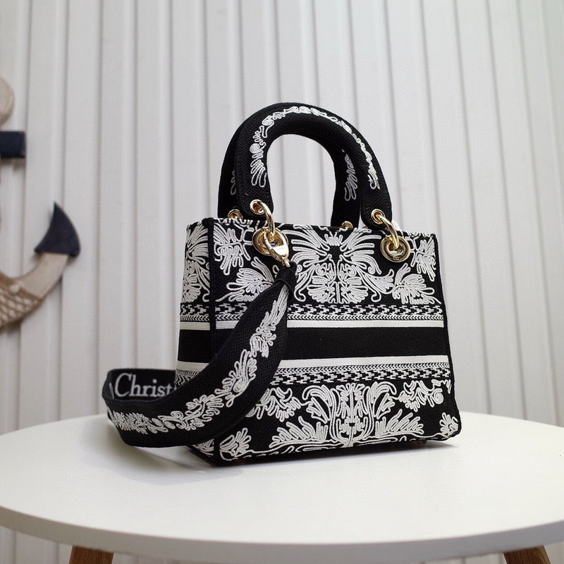 LTB - Luxe Touch Bags - 1229