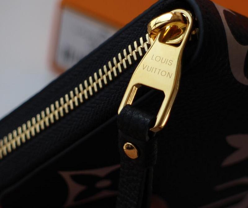 Luxe Touch Bags -   2707
