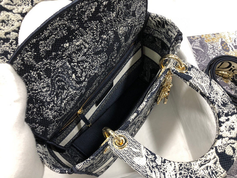 LTB - Luxe Touch Bags - 204