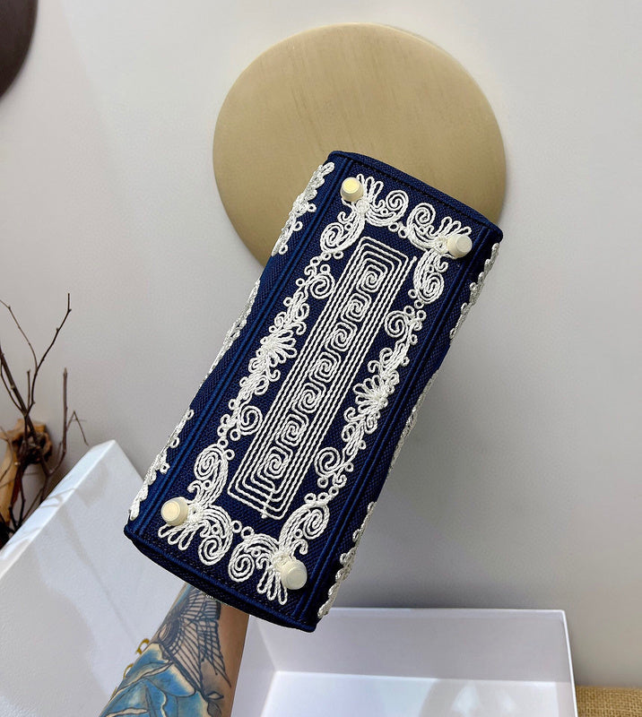 LTB - Luxe Touch Bags - 082