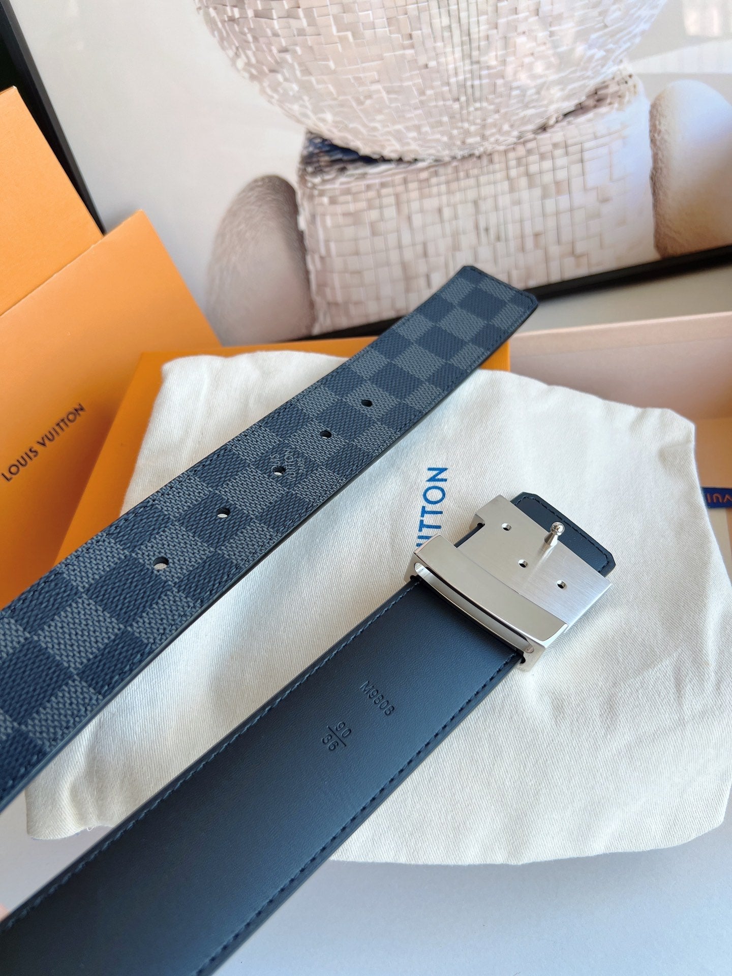 LTB  -Luxury  LUV  BELTS 028