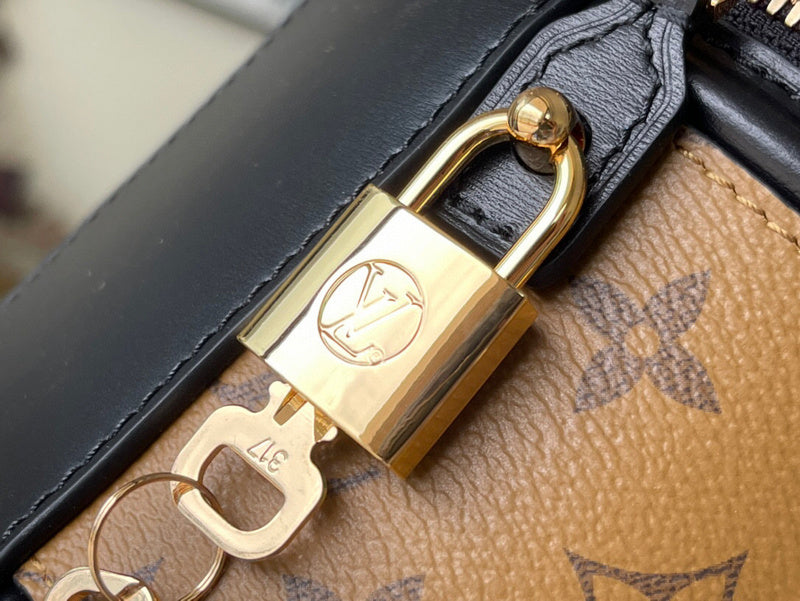 Fashion Luxe Touch bags - 4954