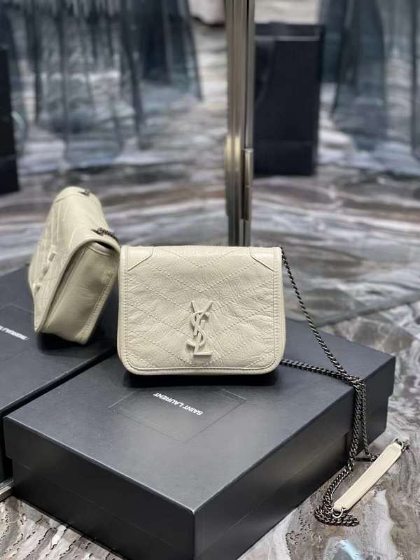 LTB - SLY Bags 589
