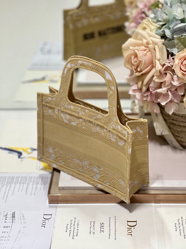 LTB - Luxe Touch Bags - 667