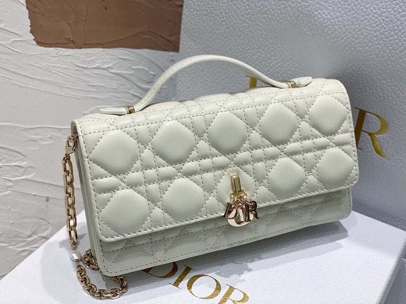 LTB - Luxe Touch Bags - 783