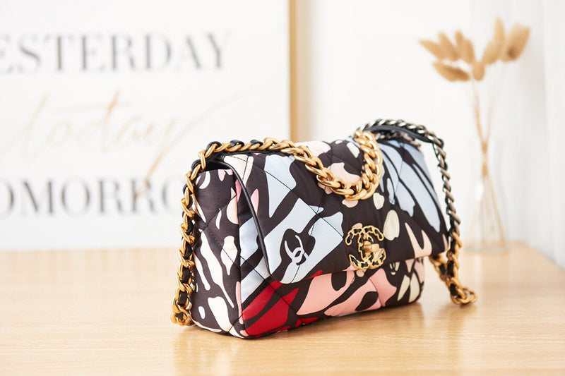 Luxe Touch Bags 

 -  Bags - 3305